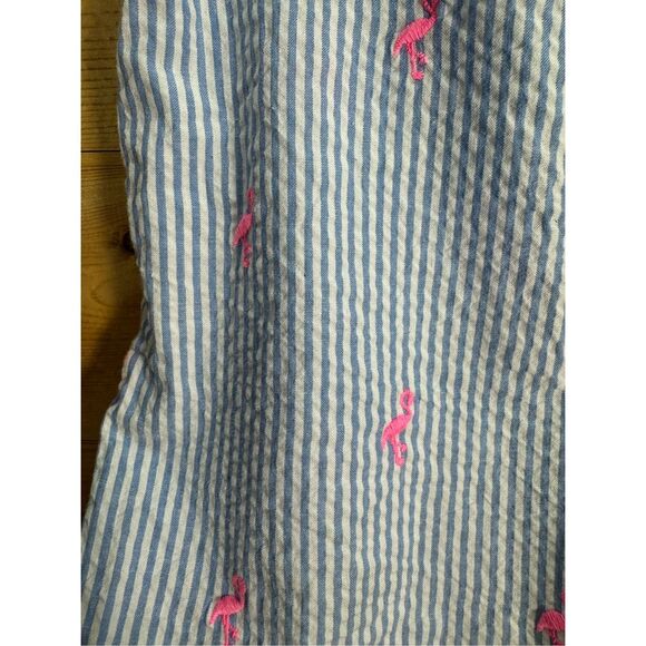 Crown & Ivy Women's Size Medium Blue Seersucker Sleeveless Top Pink Flamingo Emb - Picture 3 of 9